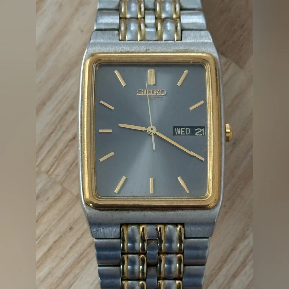 Seiko Rare Vintage Tank Watch Rectangular Gray Dial Two-Tone Case Bracelet Date